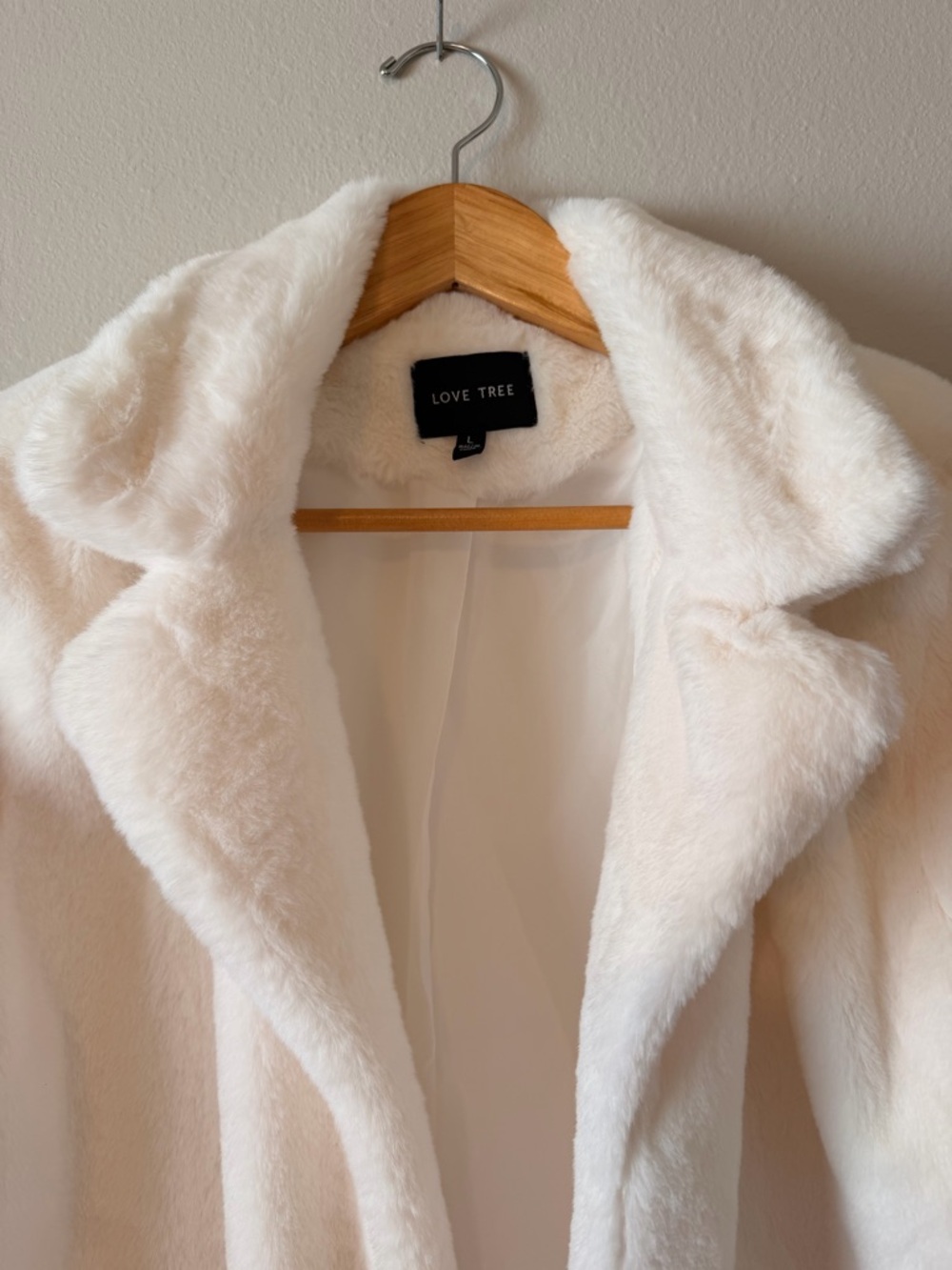 Love Tree Cream Plush Faux Fur Teddy Coat - Picture 4 of 9